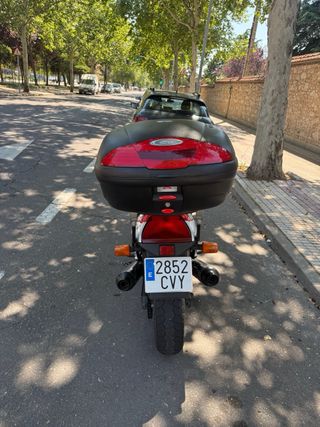 Suzuki GSX 750F Impecable