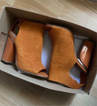 Sandalias Zara tacón naranja