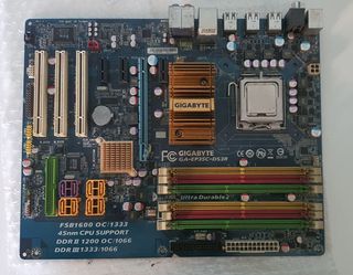 Placa base Gigabyte GA-EP35C-DS3R