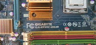 Placa base Gigabyte GA-EP35C-DS3R