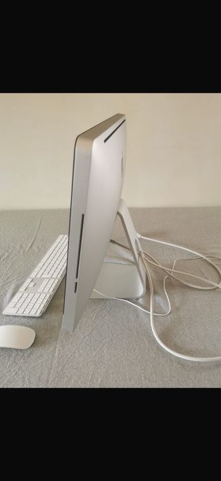 Apple iMac 21.5” pollici 2011