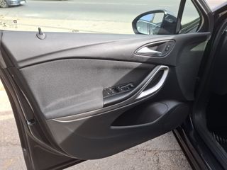 Opel Astra 2020