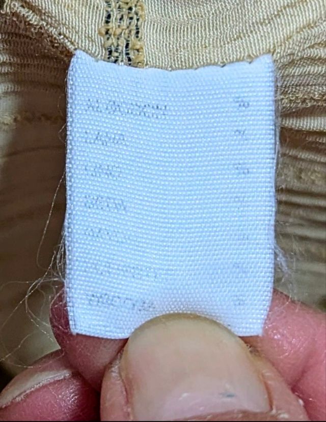 Vestido largo beige estilo egipcio