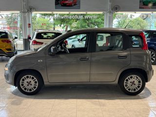 Fiat Panda 1.0GSE HYBRID 70CV.- " 5 PUERTAS ". -" IMPECABLE ".-" BAJO CONSUMO ".- " ETIQUETA ECO ".- " GARANTÍA CON  COBERTURA EUROPEA ".-