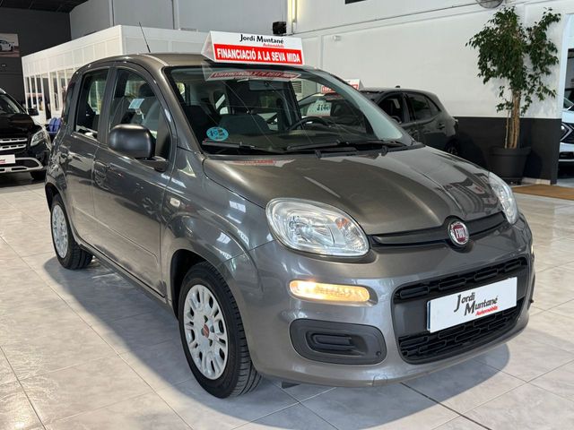 Fiat Panda 1.0GSE HYBRID 70CV.- " 5 PUERTAS ". -" IMPECABLE ".-" BAJO CONSUMO ".- " ETIQUETA ECO ".- " GARANTÍA CON  COBERTURA EUROPEA ".-