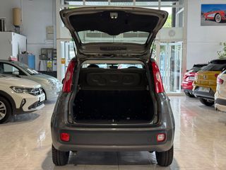Fiat Panda 1.0GSE HYBRID 70CV.- " 5 PUERTAS ". -" IMPECABLE ".-" BAJO CONSUMO ".- " ETIQUETA ECO ".- " GARANTÍA CON  COBERTURA EUROPEA ".-