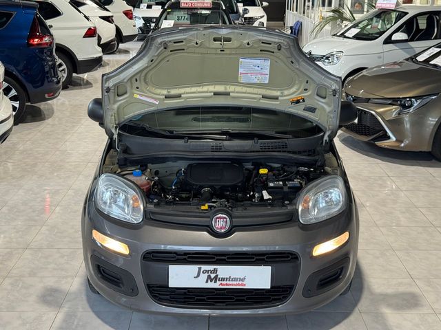 Fiat Panda 1.0GSE HYBRID 70CV.- " 5 PUERTAS ". -" IMPECABLE ".-" BAJO CONSUMO ".- " ETIQUETA ECO ".- " GARANTÍA CON  COBERTURA EUROPEA ".-