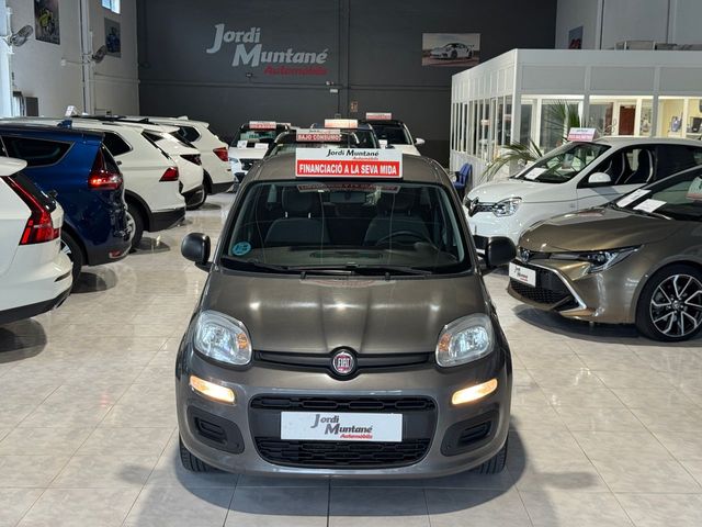 Fiat Panda 1.0GSE HYBRID 70CV.- " 5 PUERTAS ". -" IMPECABLE ".-" BAJO CONSUMO ".- " ETIQUETA ECO ".- " GARANTÍA CON  COBERTURA EUROPEA ".-