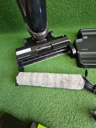 Aspirador Escoba EUREKA NEW400