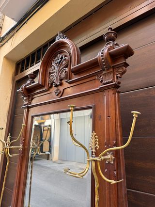 Gran mueble paragüero con bastonera y percheros