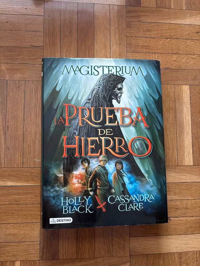 La Prueba de Hierro: Magisterium 1 (Spanish Edi...