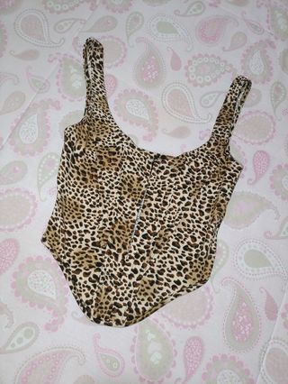 Corsé leopardo talla 36