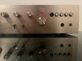 Amplificador Sansui AU-2200 vintage