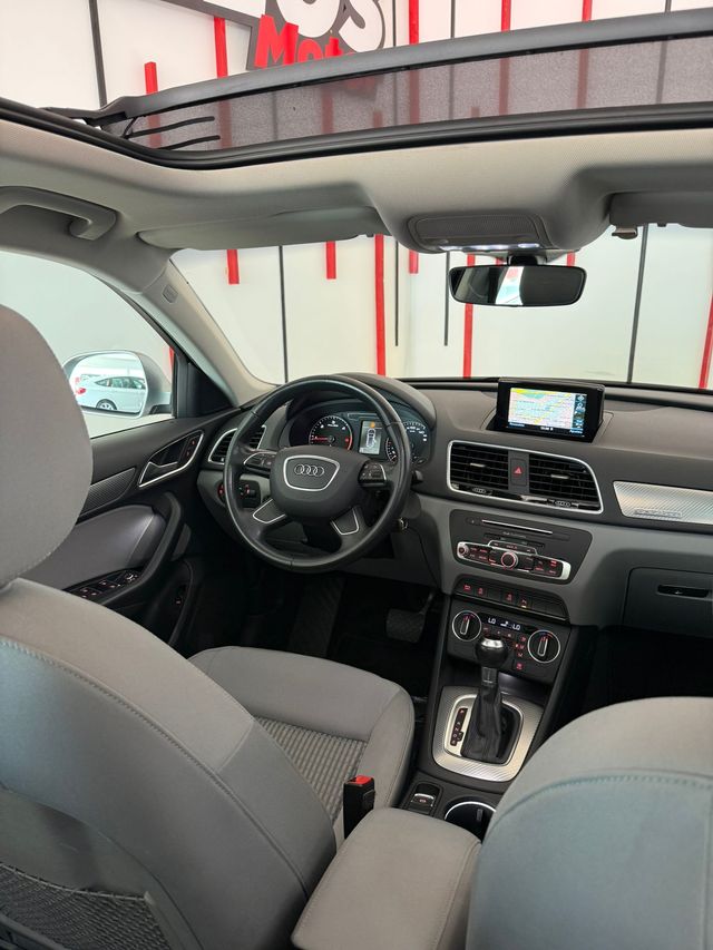 Audi Q3 S-Tronic Quattro / Techo panorama