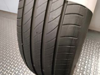 Neumático de ocasión 215/65R17