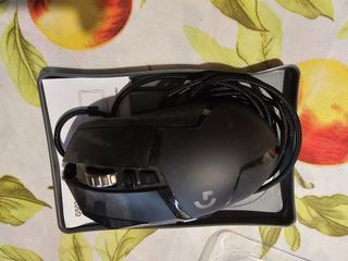 Logitech G502 - Mouse Gamer con filo