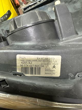 Foco Delantero Derecho C5
