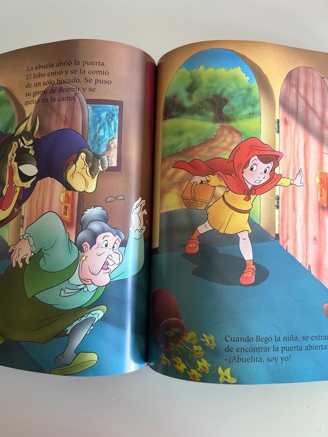 Cuentos de Oro (Spanish Edition)