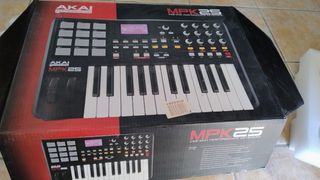 Akai MPK25 Tastiera MIDI USB