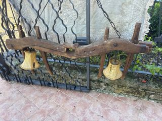 Lampada rustica in legno ex giogo