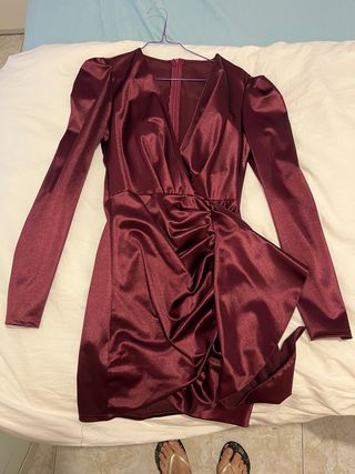 Vestido fiesta rojo satinado
