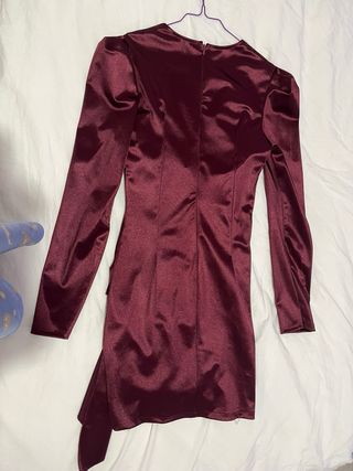 Vestido fiesta rojo satinado