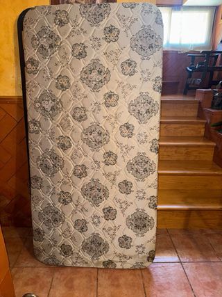 Cama individual madera maciza