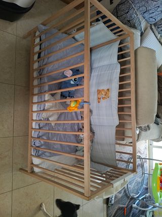Cuna bebé Ikea - Madera