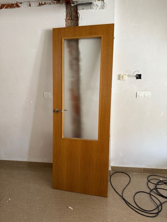 Puertas madera interior - 2 unidades precio unidad