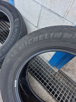 2 Neumáticos Michelin Primacy 4 - 215/60 R17