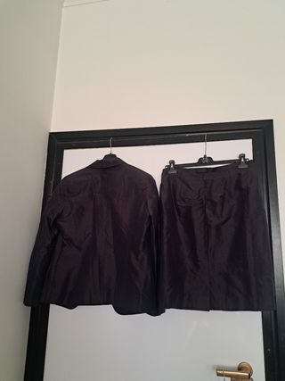 Tailleur 100% seta viola - giacca e gonna