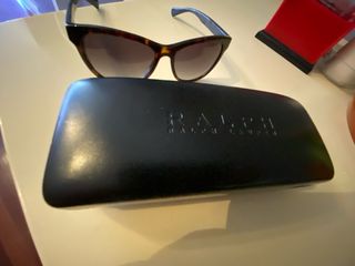 Gafas sol Ralph Lauren nada de uso, nuevas !