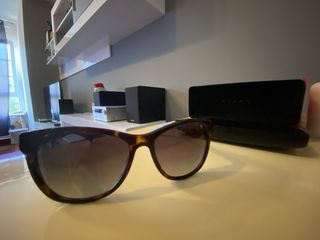 Gafas sol Ralph Lauren nada de uso, nuevas !