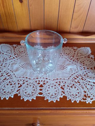 Cubitero para hielos. En cristal tallado