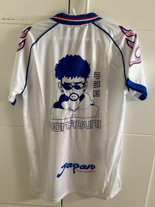 Camiseta Bad Bunny x Japón Asics
