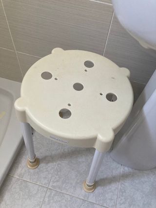 Taburete Ducha Beige - Metal/Plástico