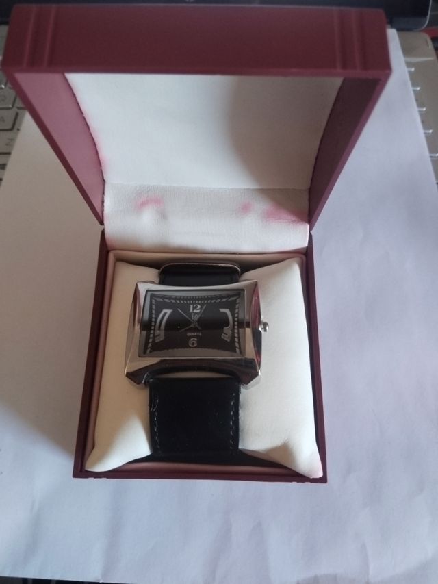 Reloj cuadrado unisex plata