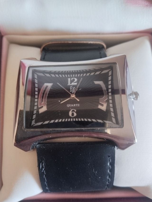 Reloj cuadrado unisex plata