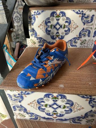 Botas fútbol niño talla 31,32 y 33