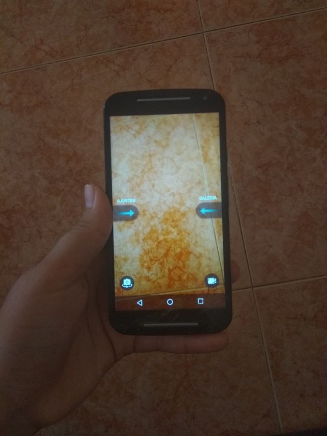 Motorola Moto XT1072 - Teléfono negro -8GB