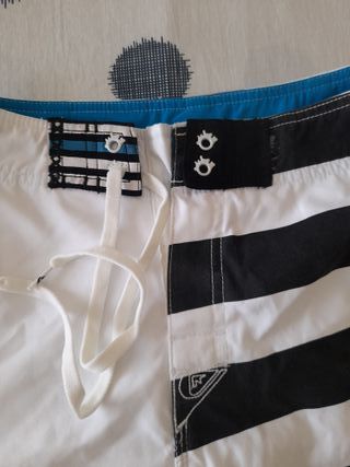 Bañadores Quiksilver rojos - Talla S