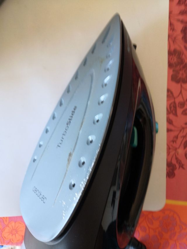 Plancha Cecotec - Centro de planchado