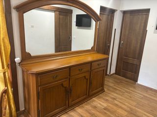 Mueble salón madera - espejo