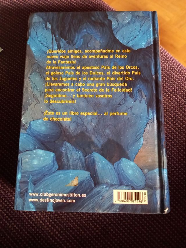 Regreso al Reino de la Fantasía: ¡Libro con olo...