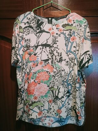 Blusa Zara estampada M