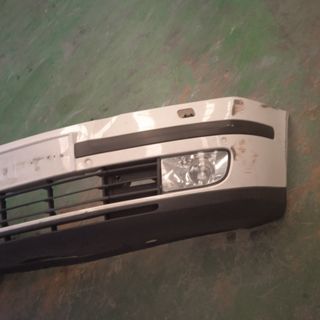 Paragolpes delantero Skoda Octavia 2005