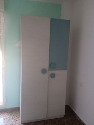 Muebles Dormitorio - Mesa y Estanteria