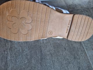 Sandalias Porronet blancas, nuevas