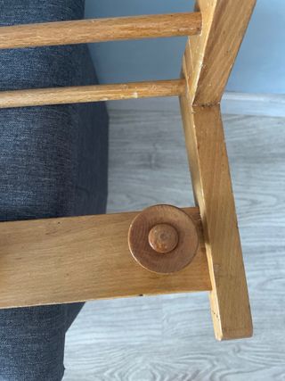 Perchero de pared con balda macizo