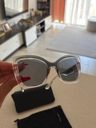 Gafas Dolce & Gabbana grises